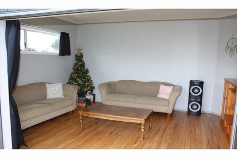 Photo of property in 3 Church Street, Hikurangi, 0114