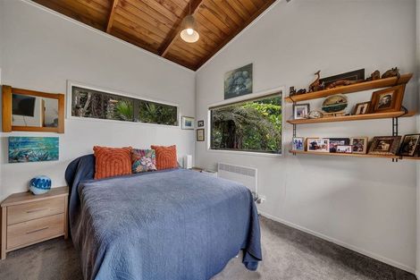 Photo of property in 12 Kereru Grove, Greenhithe, Auckland, 0632