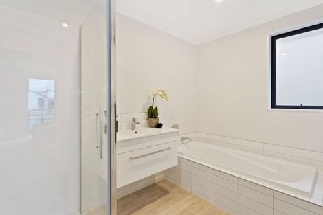 Photo of property in 30 Sholto Duncan Crescent, Halswell, Christchurch, 8025