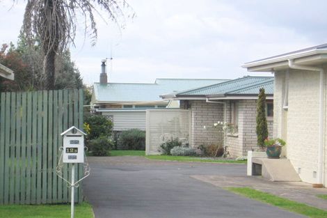 Photo of property in 12b Short Street, Otumoetai, Tauranga, 3110