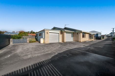 Photo of property in 38a Collins Street, Hawera, 4610