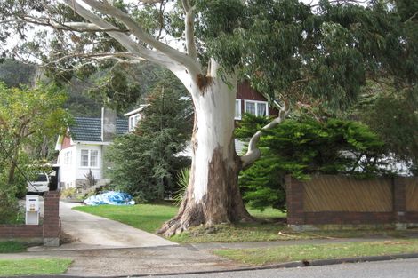 Photo of property in 69 Horoeka Street, Stokes Valley, Lower Hutt, 5019