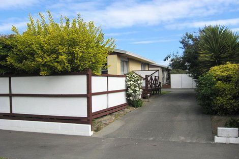 Photo of property in 2/11 Brogar Place, Casebrook, Christchurch, 8051
