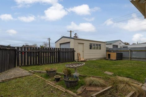 Photo of property in 1 Quinn Road, Levin, 5510