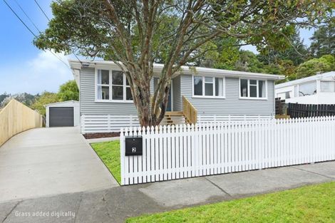Photo of property in 2 Thomson Grove, Stokes Valley, Lower Hutt, 5019