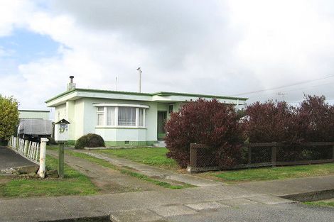Photo of property in 17 Drake Street, Feilding, 4702