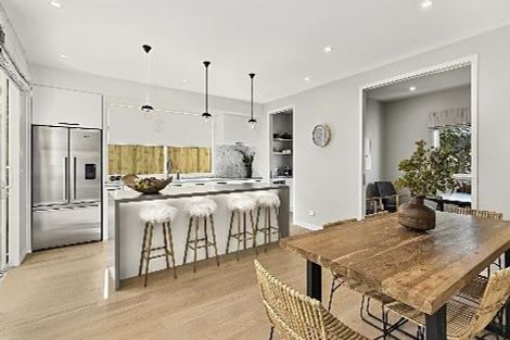 Photo of property in 35a Ruapehu Street, Paraparaumu, 5032