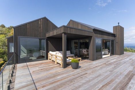 Photo of property in 33 Whakamoenga Point, Acacia Bay, Taupo, 3385