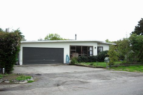 Photo of property in 20 Martin Street, Monaco, Nelson, 7011