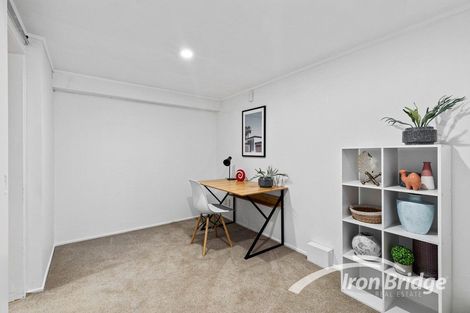 Photo of property in 2/147 Ocean View Road, Hillcrest, Auckland, 0627