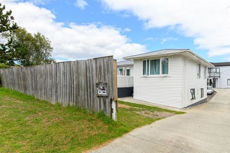 Photo of property in 54 Glen Road, Ranui, Auckland, 0612