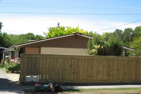 Photo of property in 84a Avonhead Road, Avonhead, Christchurch, 8042