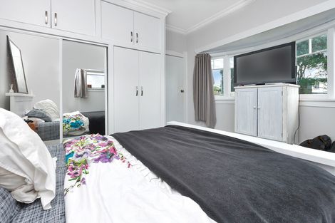 Photo of property in 1/23 Brandon Road, Glen Eden, Auckland, 0602