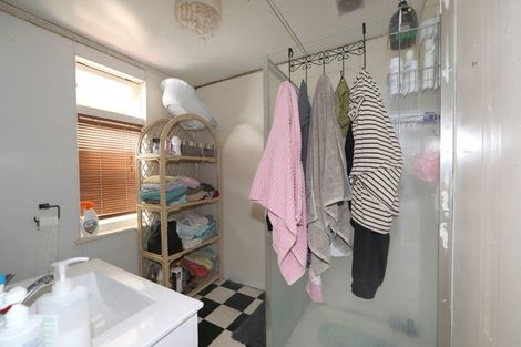 Photo of property in 118 Stortford Street, Saint Leonards, Hastings, 4120