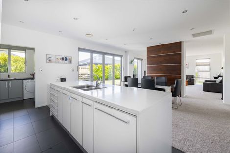 Photo of property in 37a Country Palms Drive, Halswell, Christchurch, 8025