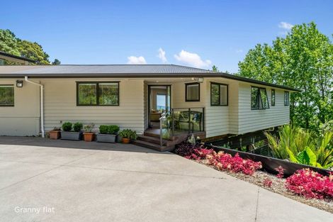 Photo of property in 586 Whitford Road, Whitford, Howick, 2571