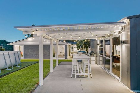 Photo of property in 247 Burtt Road, Paerata, Drury, 2578