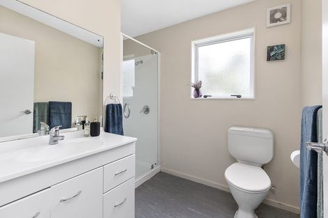 Photo of property in 5a Mepham Place, Ranui, Porirua, 5024