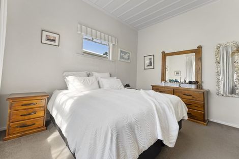 Photo of property in 37 Essex Street, Vogeltown, New Plymouth, 4310
