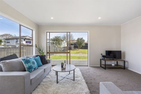 Photo of property in 1/14 Catkin Crescent, Papatoetoe, Auckland, 2025