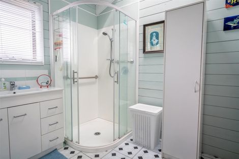 Photo of property in 44 Mckenzie Street, Geraldine, 7930