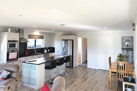 Photo of property in 163 Windermere Drive, Poike, Tauranga, 3112