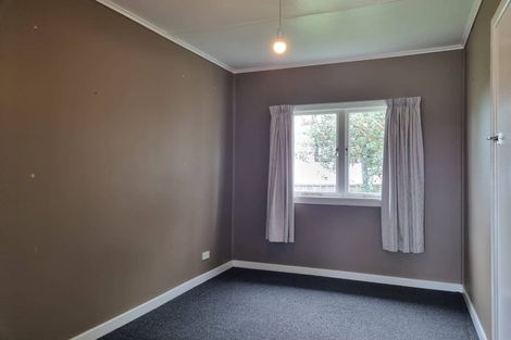 Photo of property in 93 Broadway, Waitara, 4320