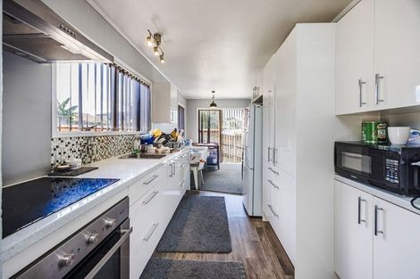 Photo of property in 7 Malte Brun Place, Papatoetoe, Auckland, 2025