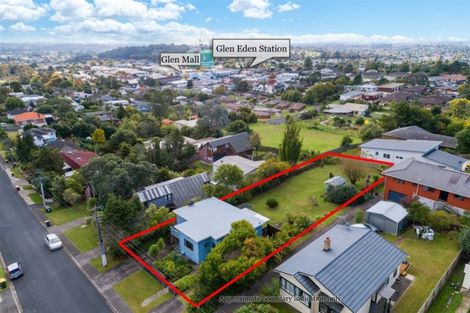 Photo of property in 48 Evans Road, Glen Eden, Auckland, 0602