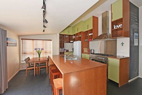 Photo of property in 3 Jessie Street, Petone, Lower Hutt, 5012