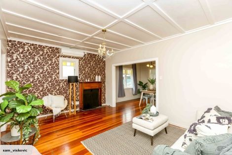 Photo of property in 14 Pukenui Street, Strandon, New Plymouth, 4312
