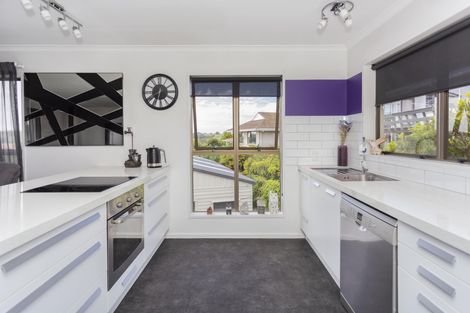 Photo of property in 15 Lune Street, South Hill, Oamaru, 9400
