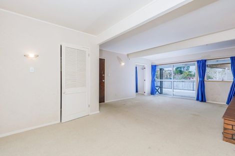 Photo of property in 33 Meadowvale Avenue, Forrest Hill, Auckland, 0620
