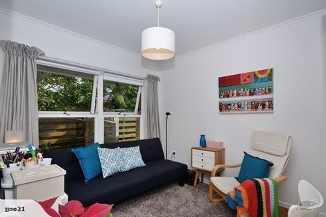 Photo of property in 3/17 Saltburn Road, Milford, Auckland, 0620