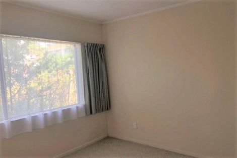 Photo of property in 1/1 Seaford Place, Murrays Bay, Auckland, 0630