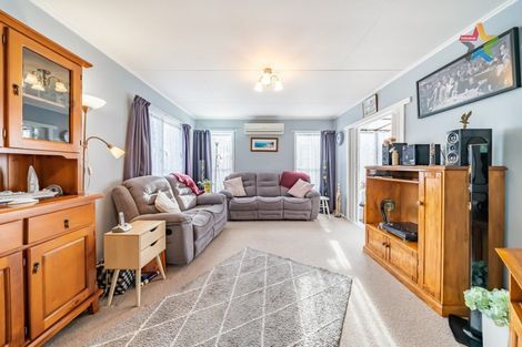 Photo of property in 42 Coast Road, Wainuiomata, Lower Hutt, 5014