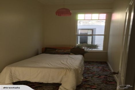 Photo of property in 70 Derwent Street, Island Bay, Wellington, 6023