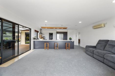 Photo of property in 22 Donnington Place, Bethlehem, Tauranga, 3110