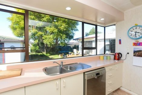 Photo of property in 5 Bowling Road, Greenmeadows, Napier, 4112