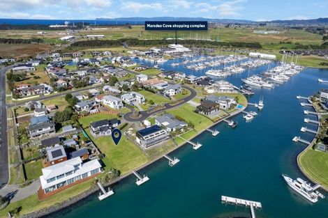 Photo of property in 23 Fred Carr Place, One Tree Point, 0118