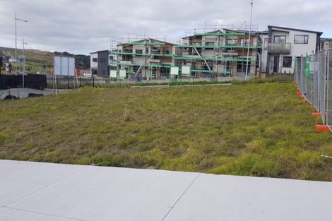 Photo of property in 6 Flotilla Place, Long Bay, Auckland, 0630