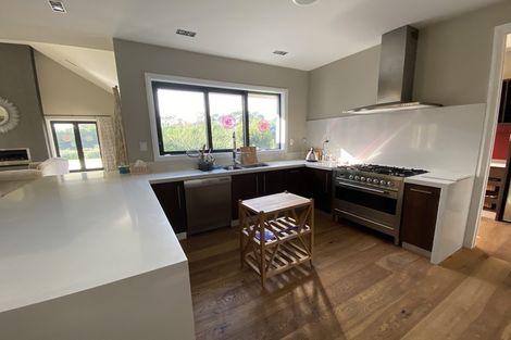 Photo of property in 127 Trigg Road, Kumeu, 0891