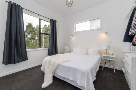 Photo of property in 34 Bernard Street, Kenmure, Dunedin, 9011