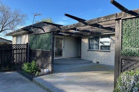 Photo of property in 82 Lowry Avenue, Redwood, Christchurch, 8051
