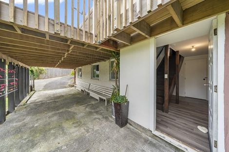 Photo of property in 39 Aniseed Grove, Timberlea, Upper Hutt, 5018