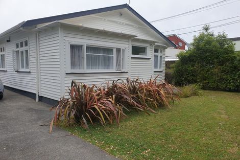 Photo of property in 46 Cambridge Terrace, Waiwhetu, Lower Hutt, 5010