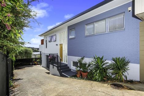 Photo of property in 3/100 Aberdeen Road, Campbells Bay, Auckland, 0620