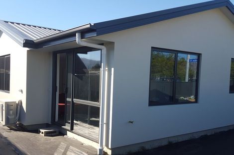 Photo of property in 2 Wicklow Street, Cromwell, 9310