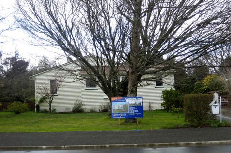 Photo of property in 8 Kent Street, Carterton, 5713