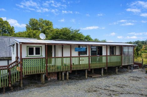 Photo of property in 28 Huia Street, Ohura, 3926
